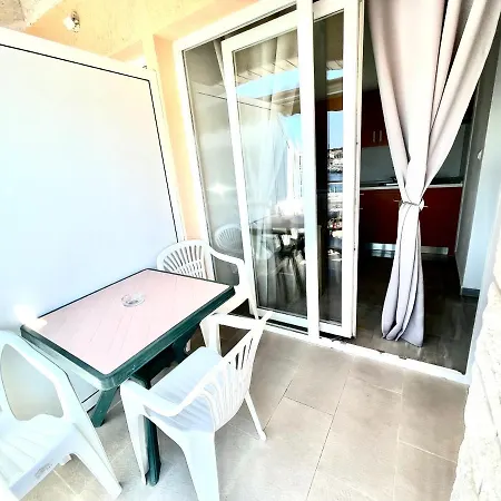 Aparment Directly On The Sea * Jezera